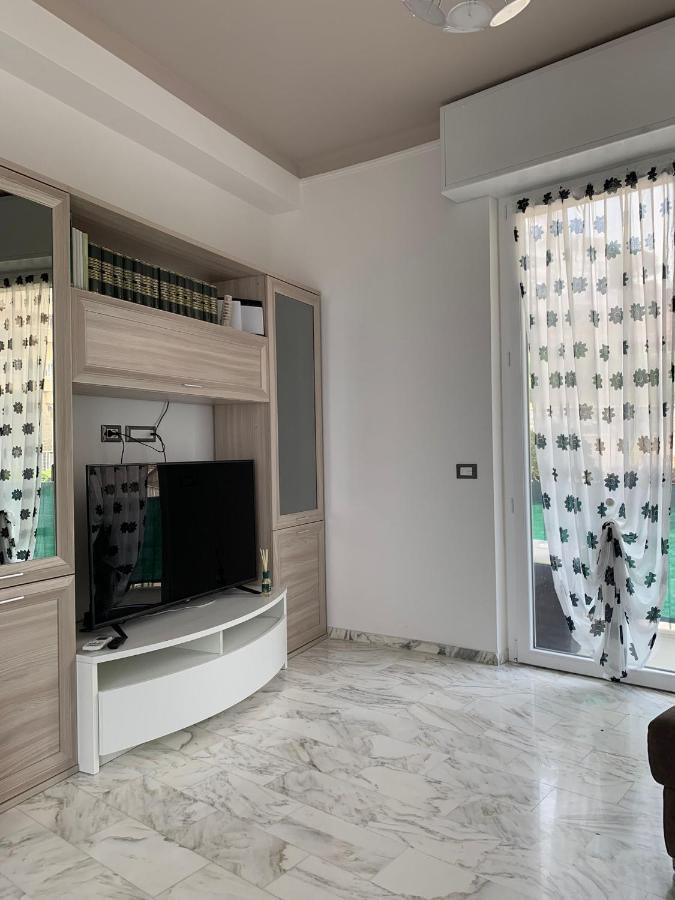 Terrazza Sul Mare In Via Devoto Apartment เคียวารี ภายนอก รูปภาพ