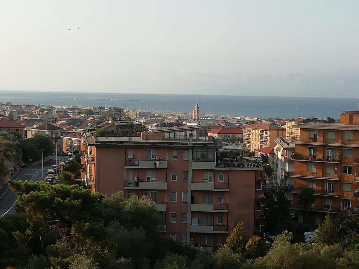 Terrazza Sul Mare In Via Devoto Apartment เคียวารี ภายนอก รูปภาพ