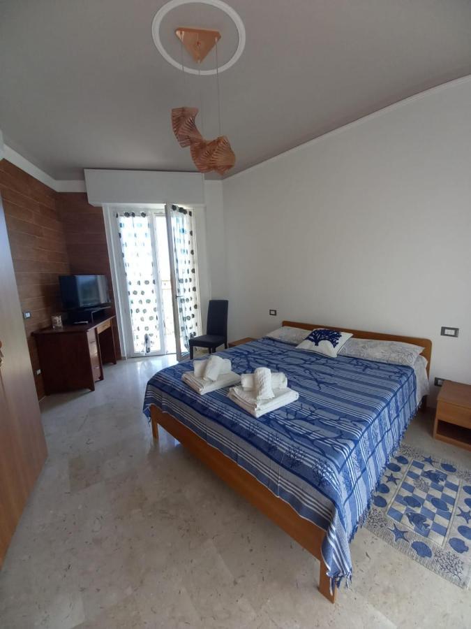 Terrazza Sul Mare In Via Devoto Apartment เคียวารี ภายนอก รูปภาพ